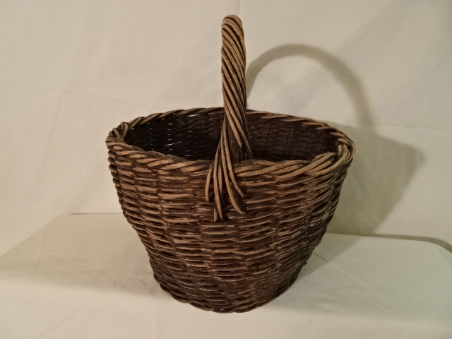 #134 Antique Handmade Basket - 11" w x 7" h plus 5" handle - $ ? (KTTH)