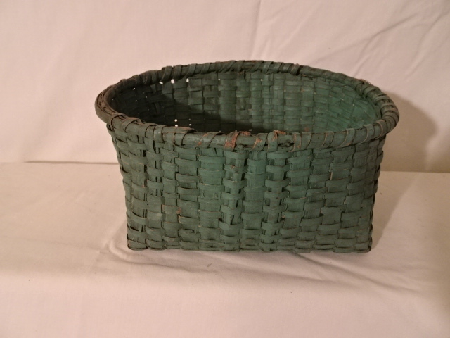#148 Beautiful Antique Handmade Basket - 12" oval  x 6 1/2 x 7" h plus 5 3/4" handle